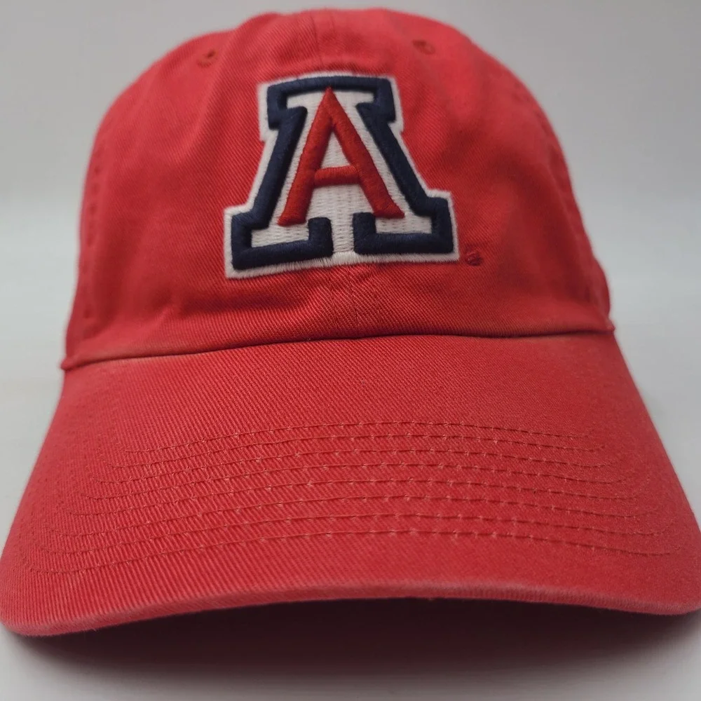 Arizona Wildcats Hat Strapback Nike Red Blue‎ NCAA Logo Heritage86 Dri-Fit Men
